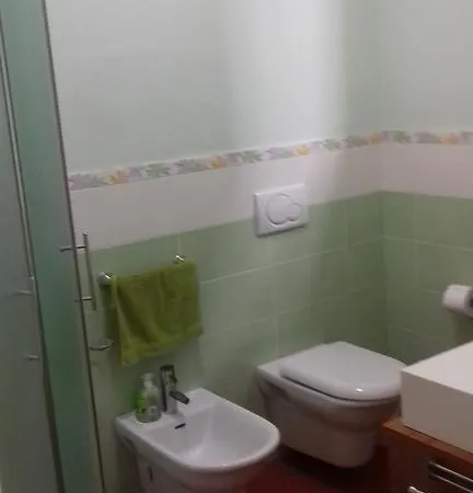 度假居 Casa Vacanza E Lavoro *